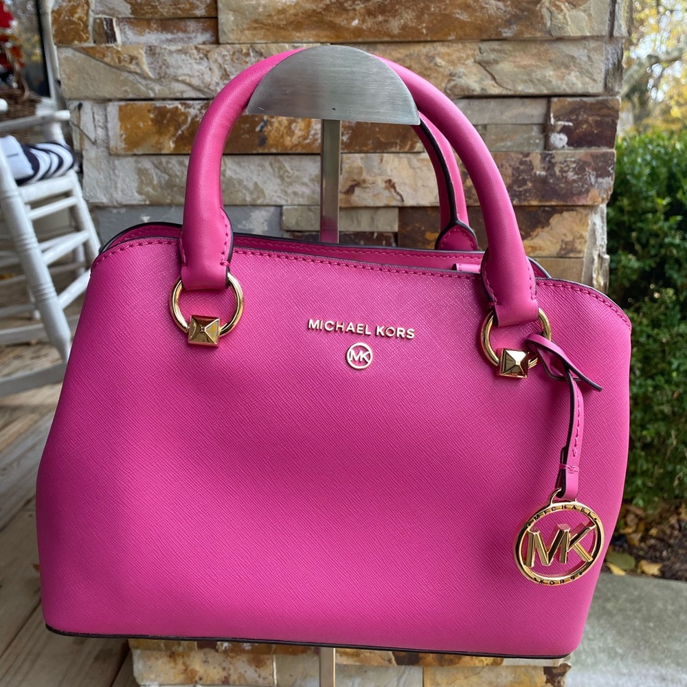Michael Kors Edith Satchel in pink with Gold Accents